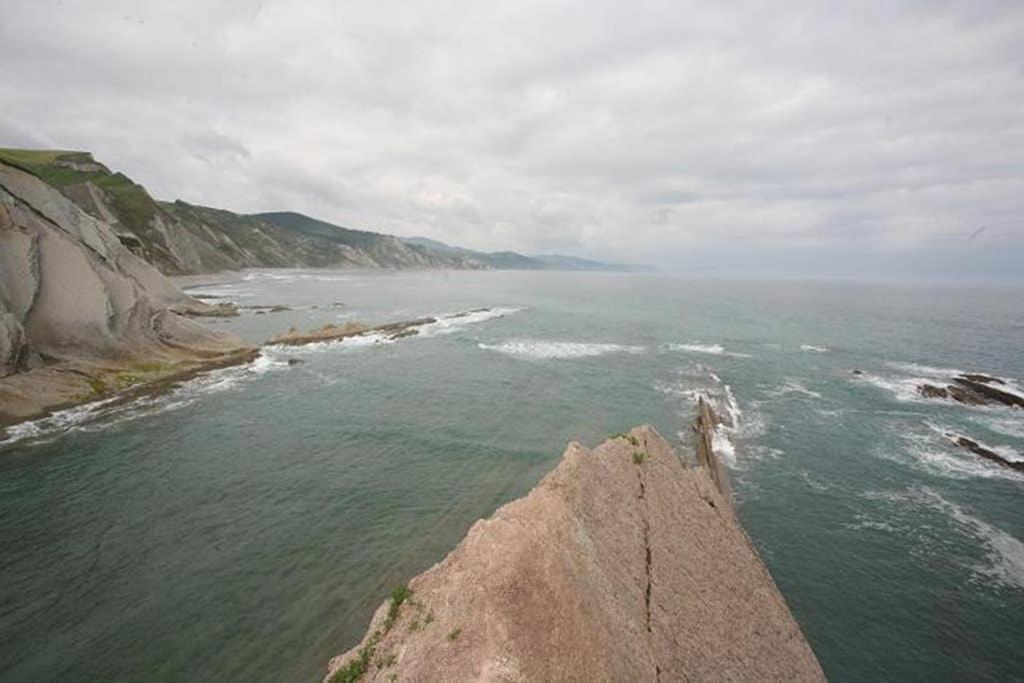 Appartement 2 Habit, Sala, Terraza, Jardin, Parking Gratis à Zumaia Extérieur photo